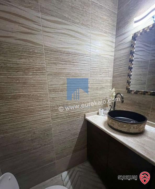 شقة أرضية فاخرة للبيع في عمان - الكرسي قرب المخابرات 180م مع ترسات 70م بسعر مغري