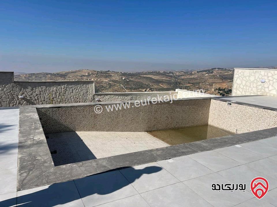 فيلا مساحة 600م على أرض 1 دونم و 112م للبيع في عمان - ام السوس 