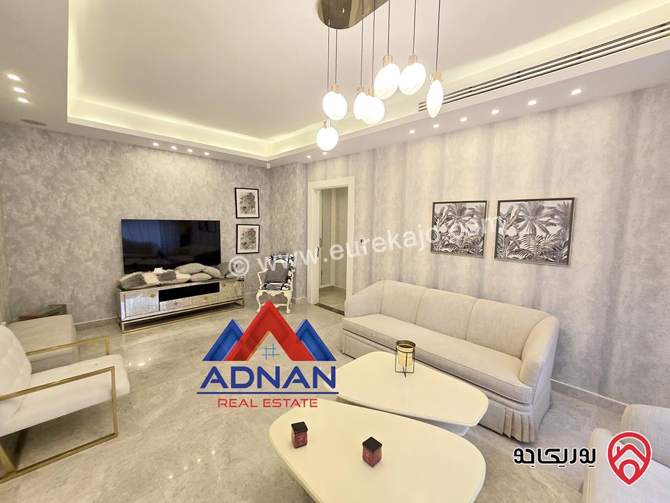 شقة ارضية مفروشة مساحة 250 متر مع كراج ومدخل خاص للايجار في عمان - أم أذينة