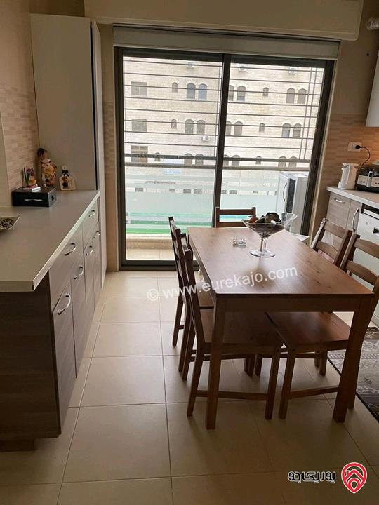 شقة طابق ثالث دوبلكس مساحة 200م للبيع في عمان - طريق المطار