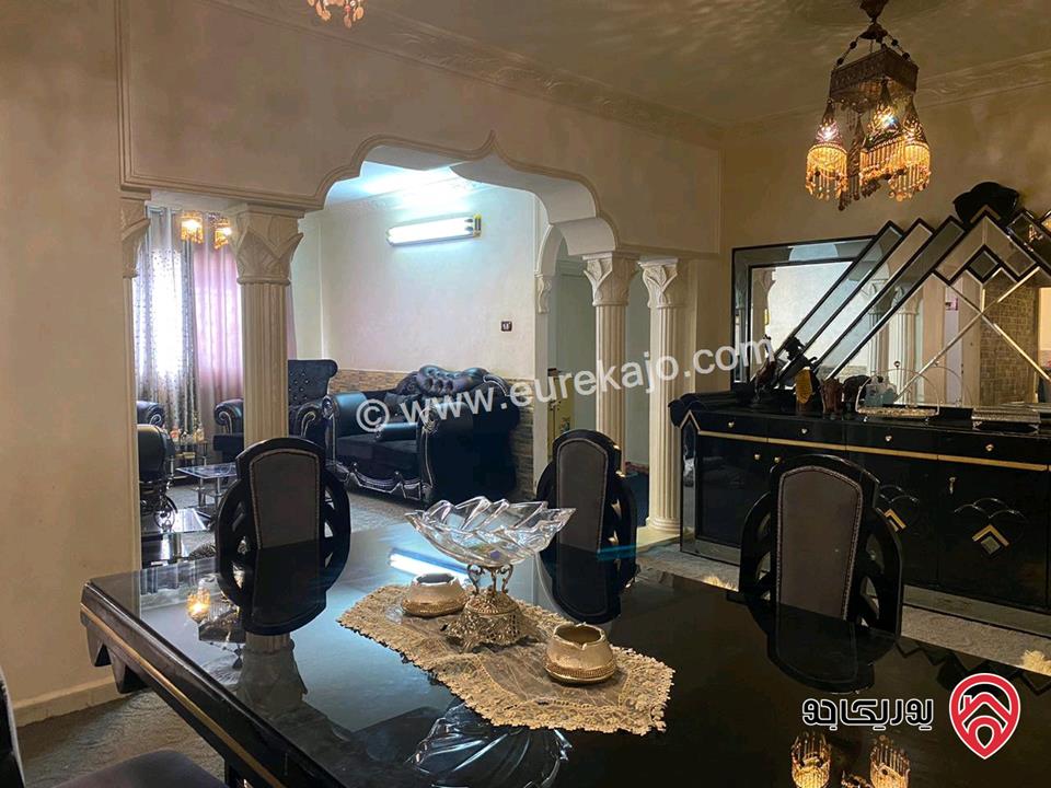 شقة مساحة 140م طابق أول للبيع في الزرقاء الجديدة بسعر مغري ولفترة محددة 
