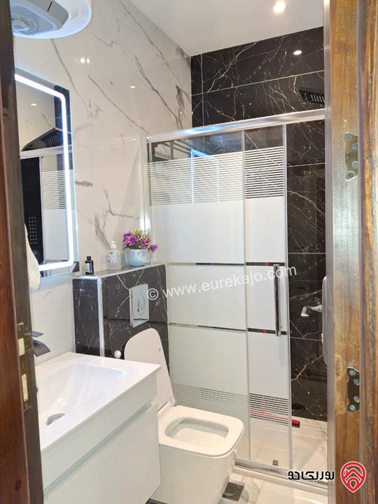 شقة مفروشة طابق ثاني مساحة 60م للبيع في عمان - ام السماق الجنوبي