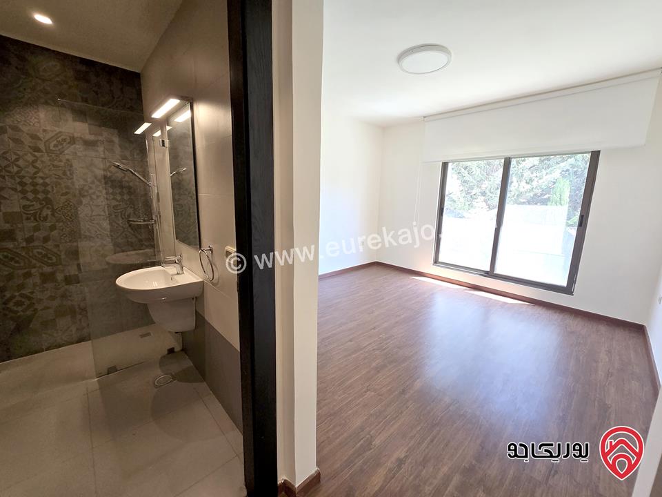 شقة طابق اول مساحة 220م مفروشة للإيجار في عمان - عبدون