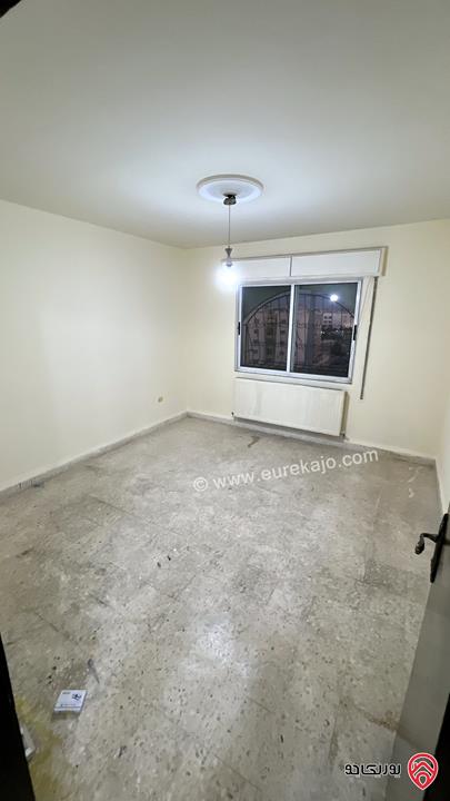 شقة طابق خامس مساحة 115م للبيع في عمان - الدوار الثامن