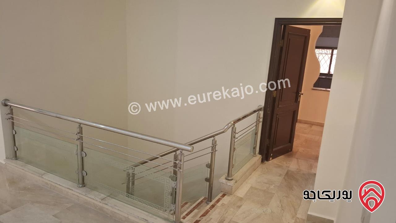 شقة دوبلكس طابق ارضي مساحة 334م للبيع في عمان - خلدا
