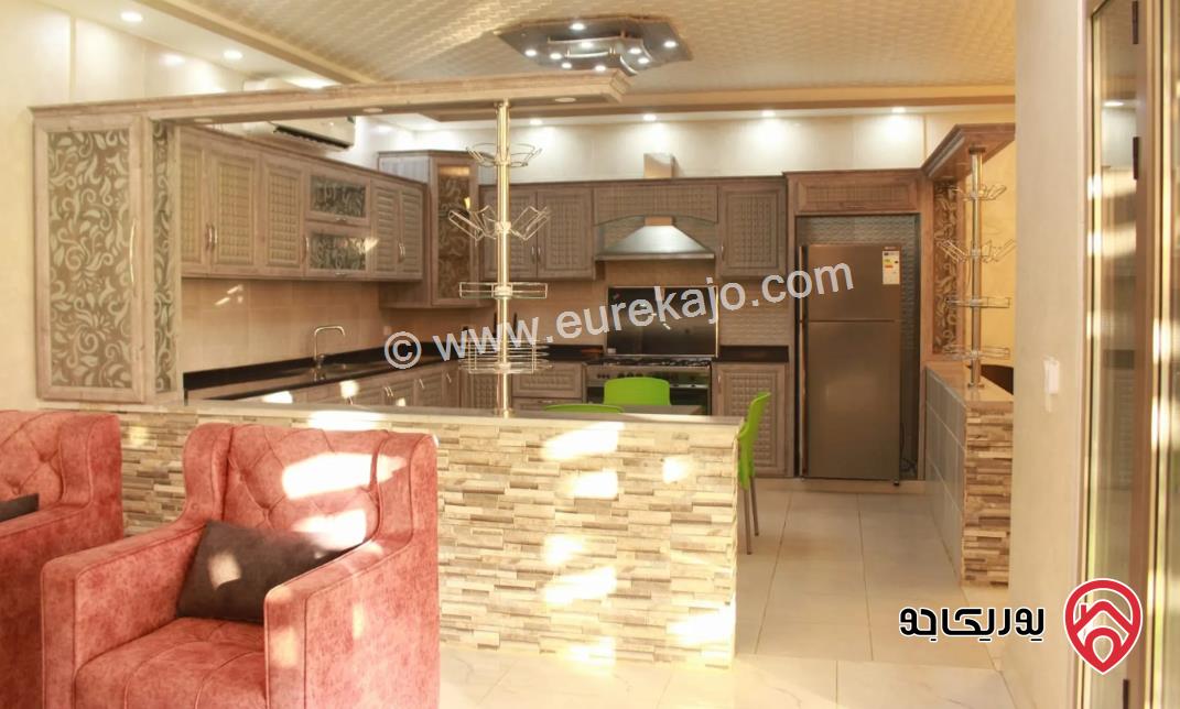 مزرعتان مساحة بنائهم 390م على نفس قطعة الأرض مساحتها 4500م للبيع في جرش  - دحل