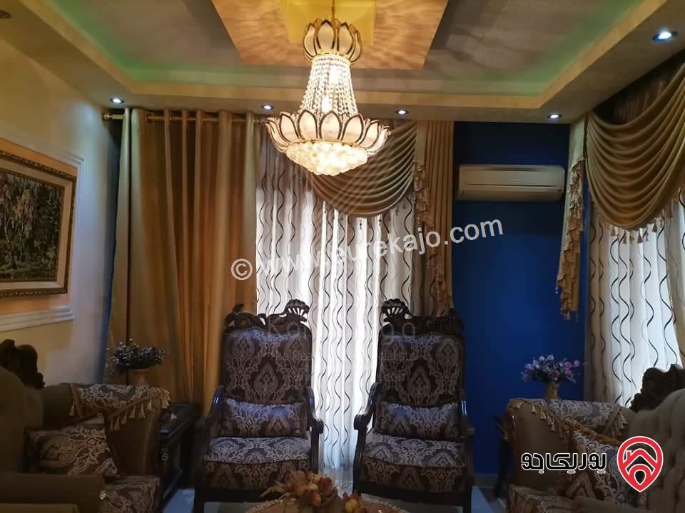 فيلا فاخرة مساحة 380م على ارض 236م للبيع في عمان - طبربور - منطقة طارق