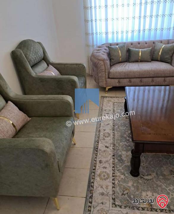 شقة طابق اول 170م تشطيب سوبر ديلوكس للبيع في عمان - الرابية