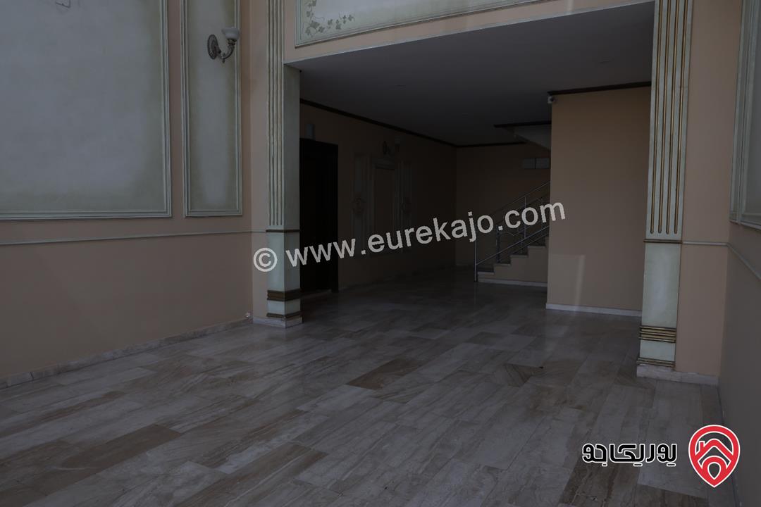 شقة فاخرة مساحة 380م للبيع في عمان - الصويفية