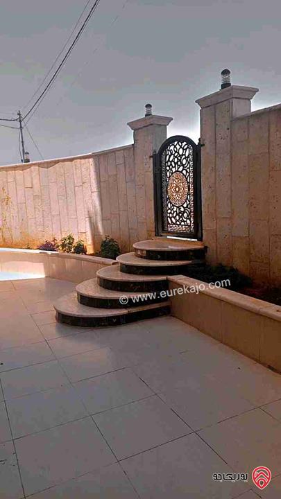 شقة ارضي مساحة 150م للبيع في عمان - المرقب