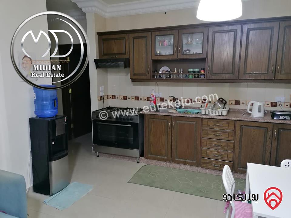 شقة شبه ارضي للبيع في عمان - تلاع العلي مساحة 100م مع ترس و حديقة 160م تصلح للاستثمار بسعر مميز جداً