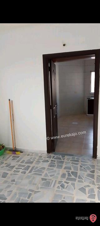 شقة طابق ثالث مساحة 99م للبيع في عمان - الهاشمي الشمالي 