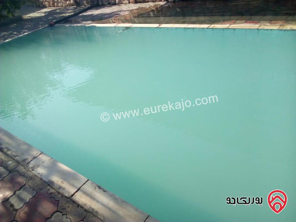 مزرعة مساحة الأرض 680م عليها بناء 160م للبيع في الحمة شمال اربد المخبية