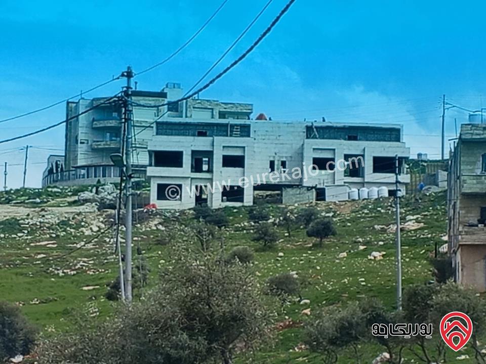 فيلا عدد 2 متلاصقتان للبيع في عمان - رجم عميش