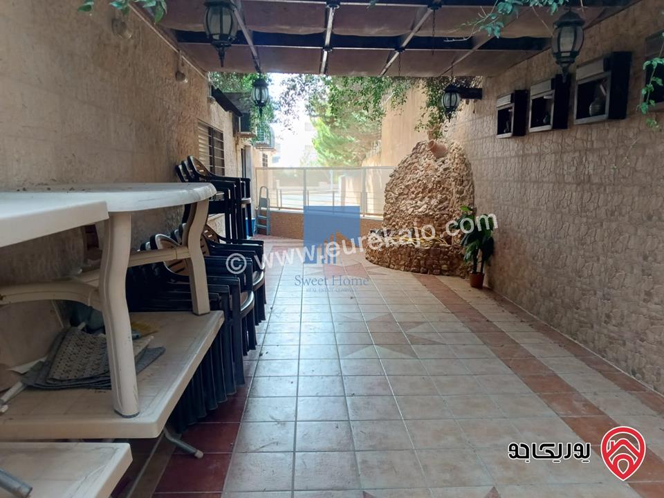 شقة أرضية مميزة مساحة 215م مع حديقة وترسات 120م للبيع في عمان - خلدا