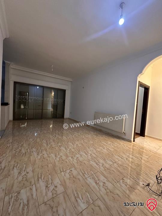 شقة طابق اول مساحة 185م للايجار في عمان - خلدا