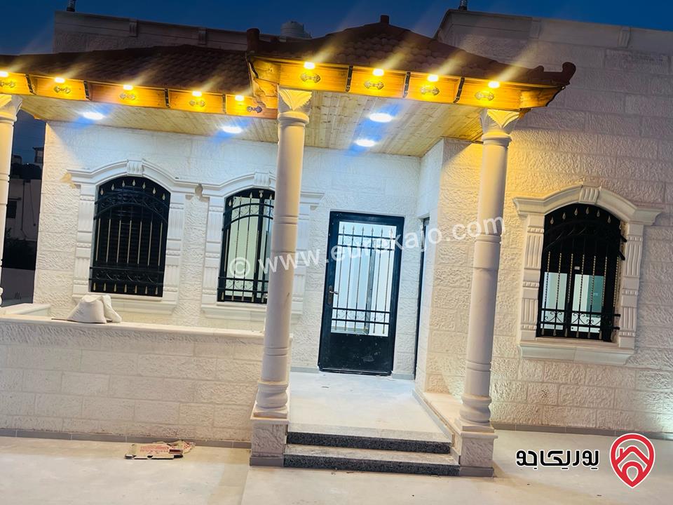 فيلا مساحة 236م على أرض 558م بناء حديث للبيع في الزرقاء - ضاحية الاميرة هيا