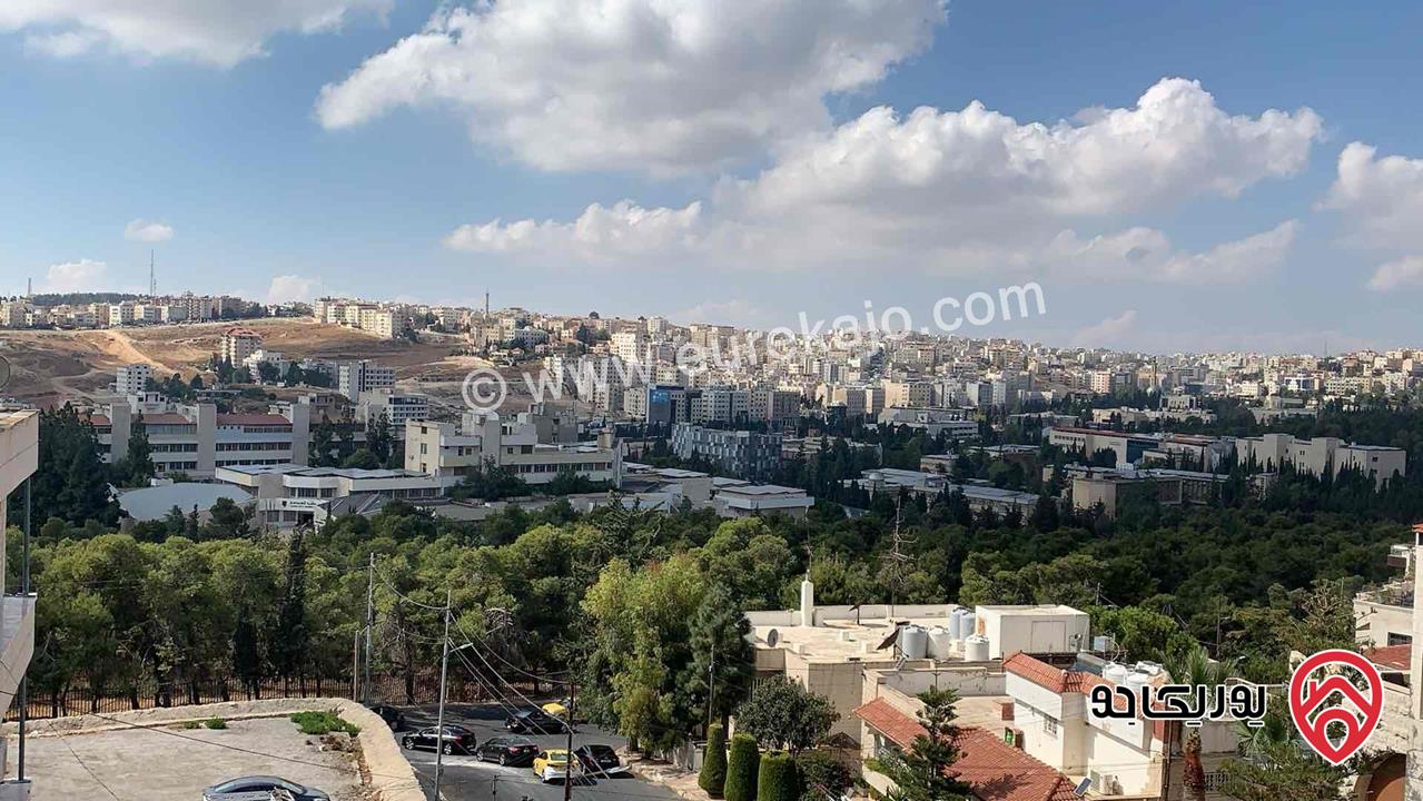 شقة طابق رابع مساحة 400م طابقية للايجار مفروشة في عمان - ضاحية الرشيد