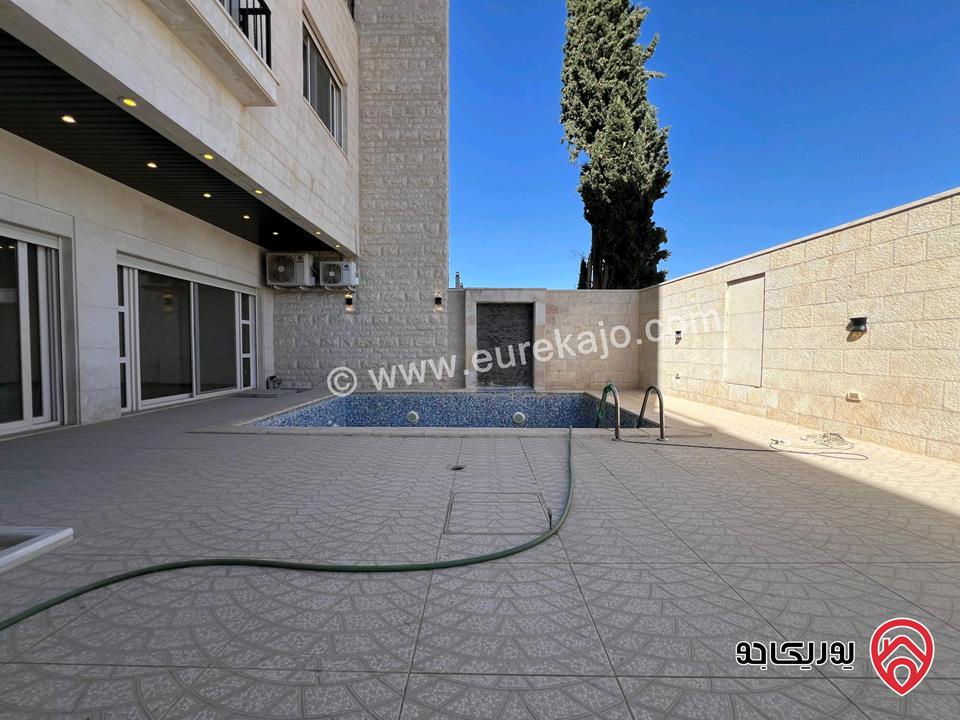 فيلا فاخرة مساحة 550م على ارض 1 دونم للبيع في عمان - عبدون اطلالة خلابة 