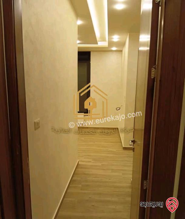 شقة جديدة لم تسكن طابق أول مساحة 185م للإيجار في عمان - طريق المطار 