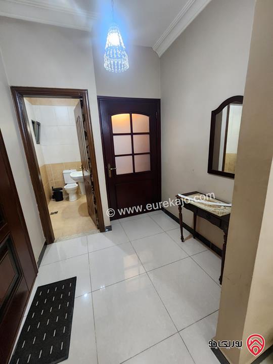 شقة شبه ارضية مساحة 190م داخلي و 40م خارجي للبيع في عمان - شفا بدران الكوم