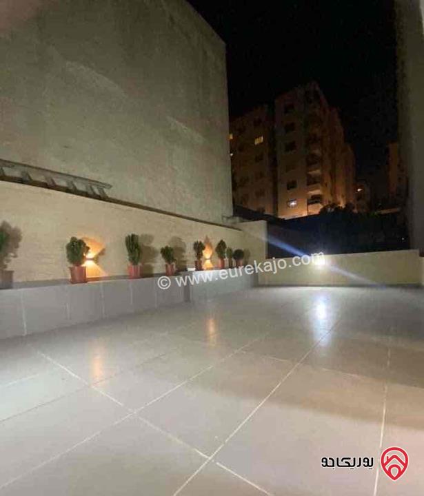 شقة فارغة لم تسكن مساحة 180م داخلي و 100م داخلي للايجار في عمان - طريق المطار