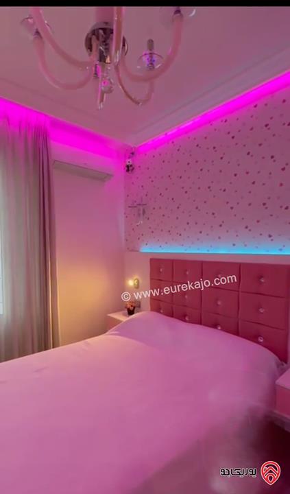 شقة طابق ثالث دوبلكس مساحة 230م للبيع مفروشة في عمان - دير غبار 