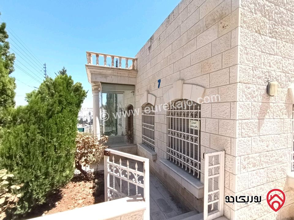 فيلا مميزة مساحة 510م على أرض 700م للبيع في عمان - دابوق الرحمانية