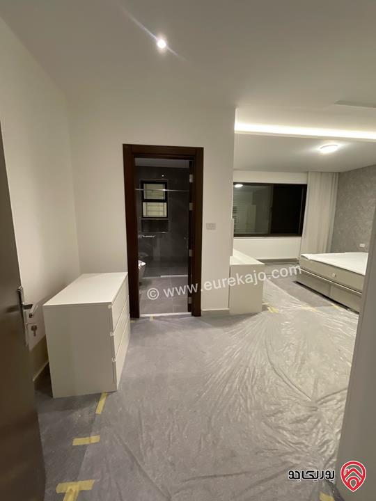 شقة أرضية مساحة 135م داخلي و 135م خارجي للبيع في عمان - أم أذينة