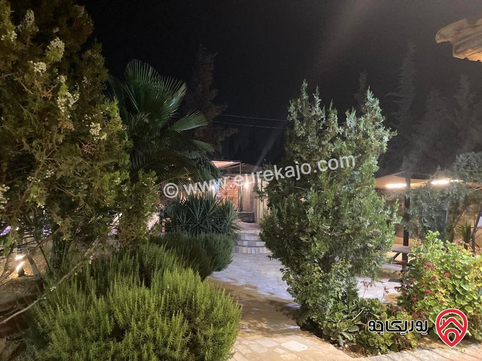 مزرعة مساحة الأرض 980م والبناء 110م للبيع في عمان - موبص / تبعد عن شارع الأردن 5 دقائق
