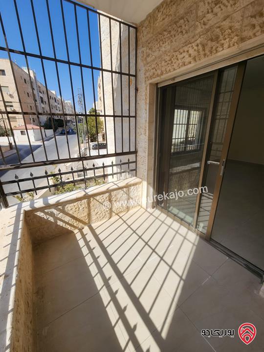 شقة مساحة 135م طابق أول للايجار في عمان - الجبيهة