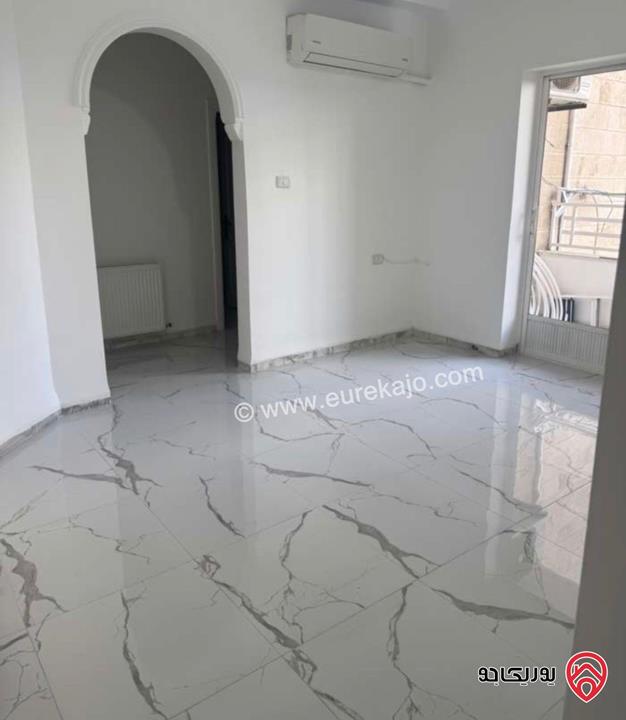 شقة طابق تسوية مساحة 180م للايجار في عمان - ضاحية الرشيد 