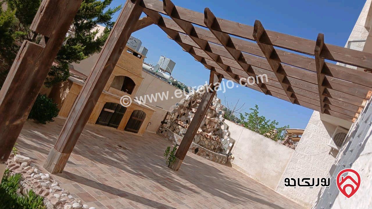 شقة شبه أرضية مساحة 250م فارغة للايجار في عمان - خلدا