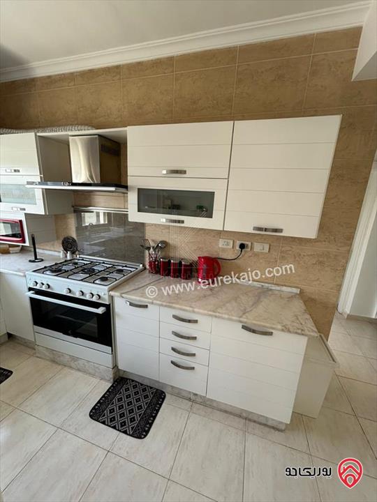 شقة مفروشة مساحة 110م طابق ثالث للايجار في عمان - الدوار السابع