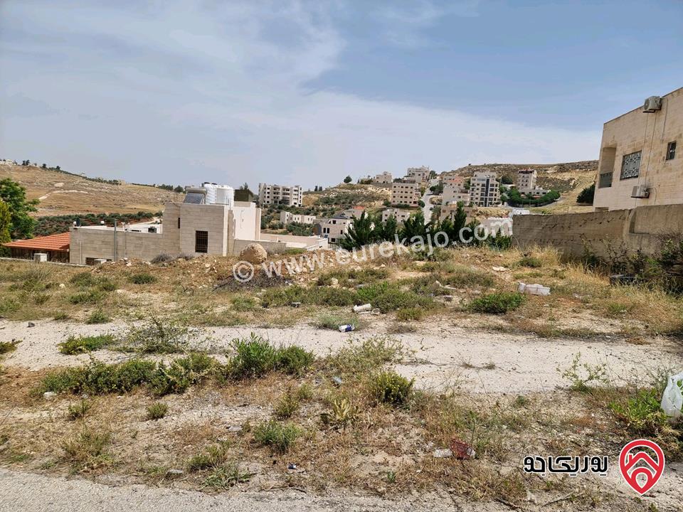 أرض مميزة مساحة 1051م للبيع في عمان - مرج الحمام