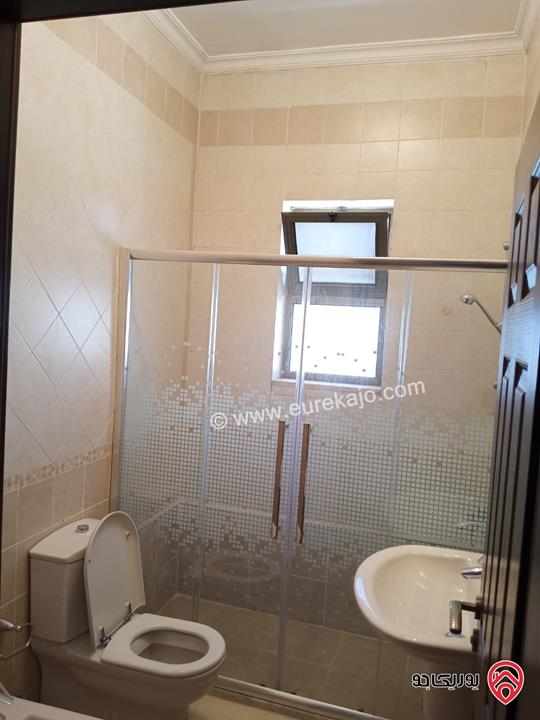 شقة طابقية مفروشة مساحة 275م للإيجار أو للبيع في عمان - دير غبار