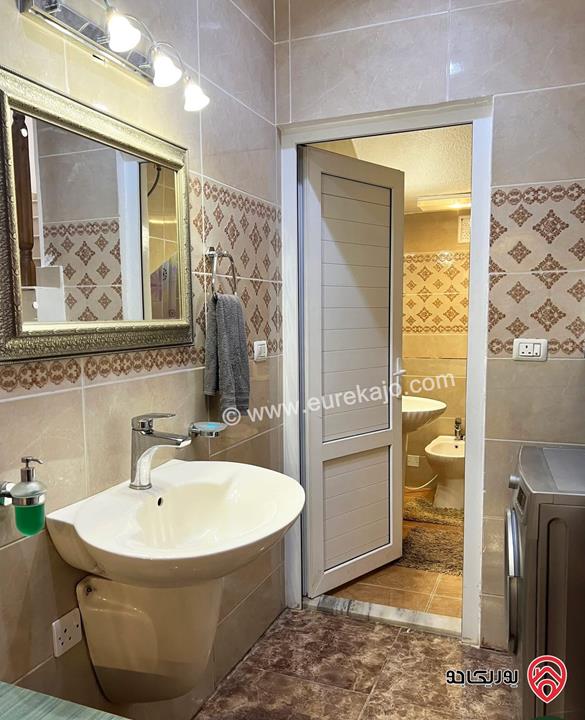 شقة ديلوكس مفروشة مساحة 180م 4 غرف نوم للايجار في إشتفينا - عجلون