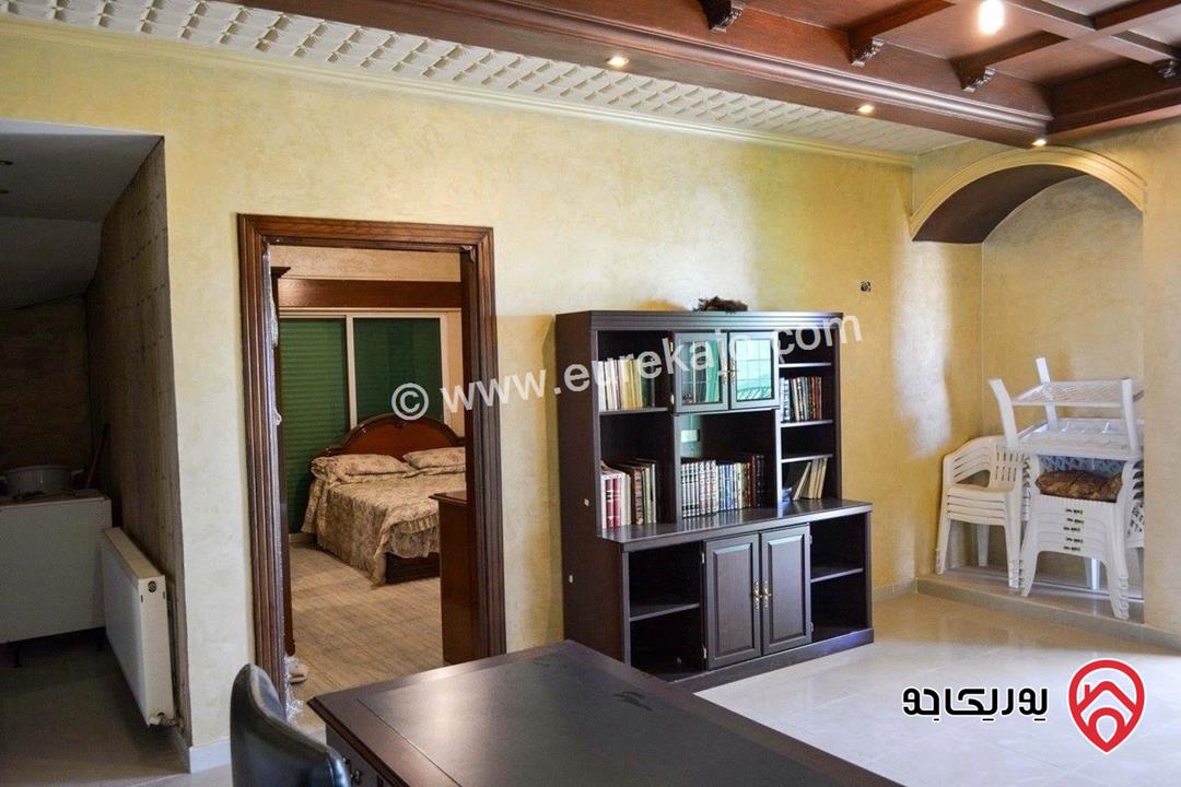 فيلا متلاصقة مساحة 930م على أرض 420م للبيع في عمان - ضاحية الرشيد 