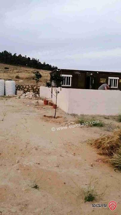 مزرعة مساحة 3400م للبيع في شرق جرش منطقة شاليهات عالية ومطلة