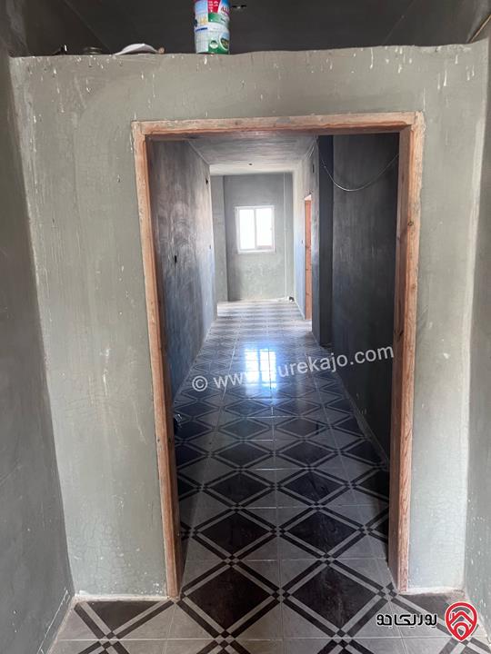 منزل مستقل 3 طوابق على أرض 700م للبيع في المفرق