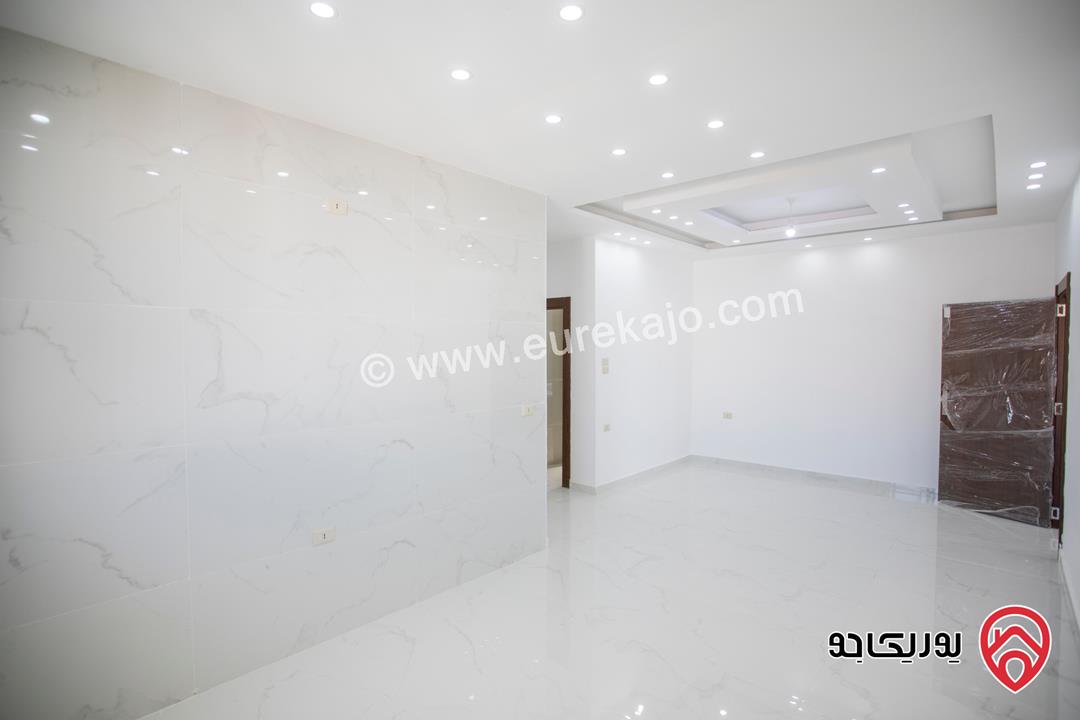 تملك اخر شقة في المشروع مساحة 110م بسعر 46 الف قابل للتفاوض من المالك مباشرة في عمان - ابو علندا 