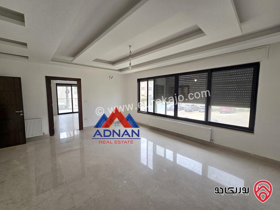 شقة فارغة جديدة لم تسكن طابق أول مساحة 200م للايجار السنوي في عمان - الشميساني