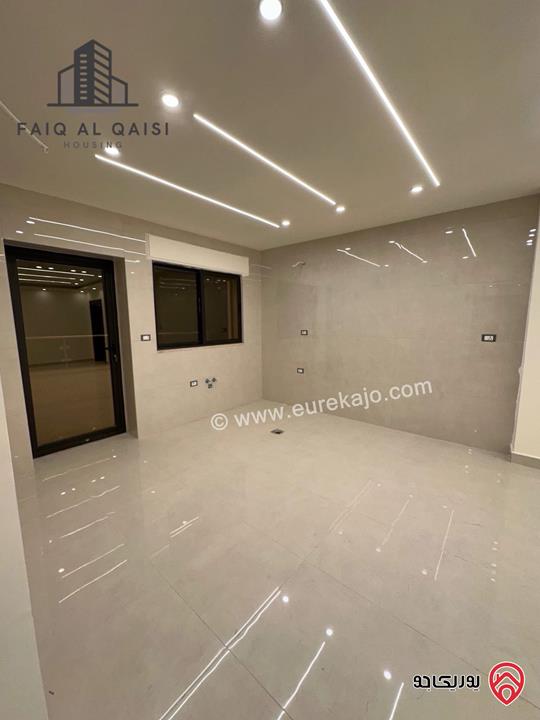 شقة طابق ارضي مساحة 153م داخلي و 200م خارجي للبيع في عمان - ضاحية الأمير علي 