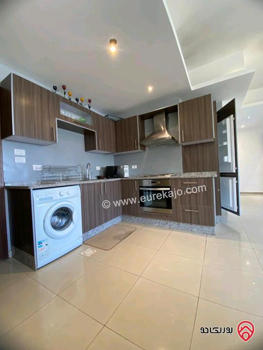 شقة مفروشة فاخرة مساحة 128م طابق ثاني للإيجار في عمّان - الدوار الخامس