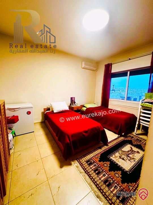 شقة طابق ثاني مساحة 180م للبيع في عمان - الشميساني