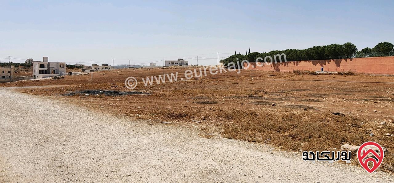 قطعة أرض سكنية مساحة 790م للبيع في عمان - ناعور منطقة فلل حديثة مميزة من المالك مباشرة 