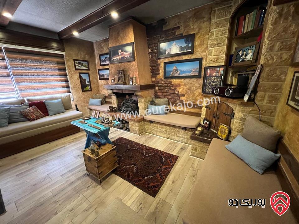 Duplex Appartment in a quite area in Um Utheina 240 square meters. First and second floor. 240 thousand JOD.