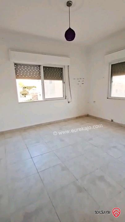 شقة طابق أول مساحة 150م للبيع في عمان - ابو نصير خلف مطعم زهور الشفا