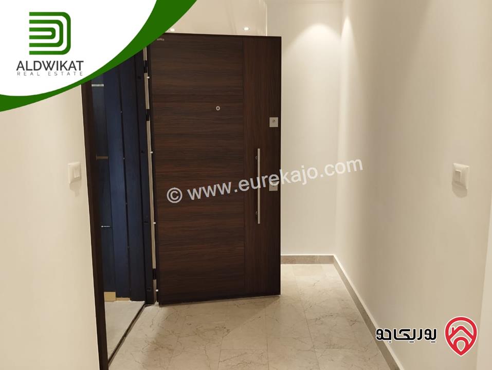 شقة للبيع في عمان - السابع قرب كوزمو طابق ارضي مساحة البناء 200م ومساحة الترس 60م