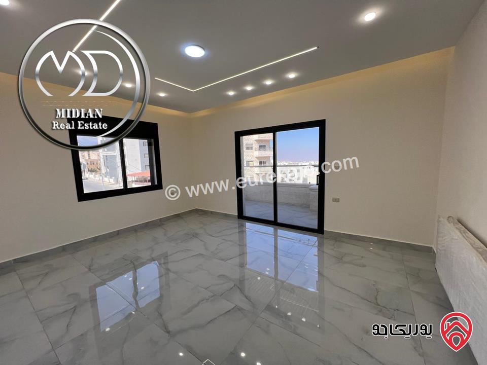 شقق جديدة للبيع في عمان - ضاحية الرشيد مساحات 170م & 210م تشطيبات و ديكورات عصرية فاخرة اطلالة رائعة و بأسعار مميزة